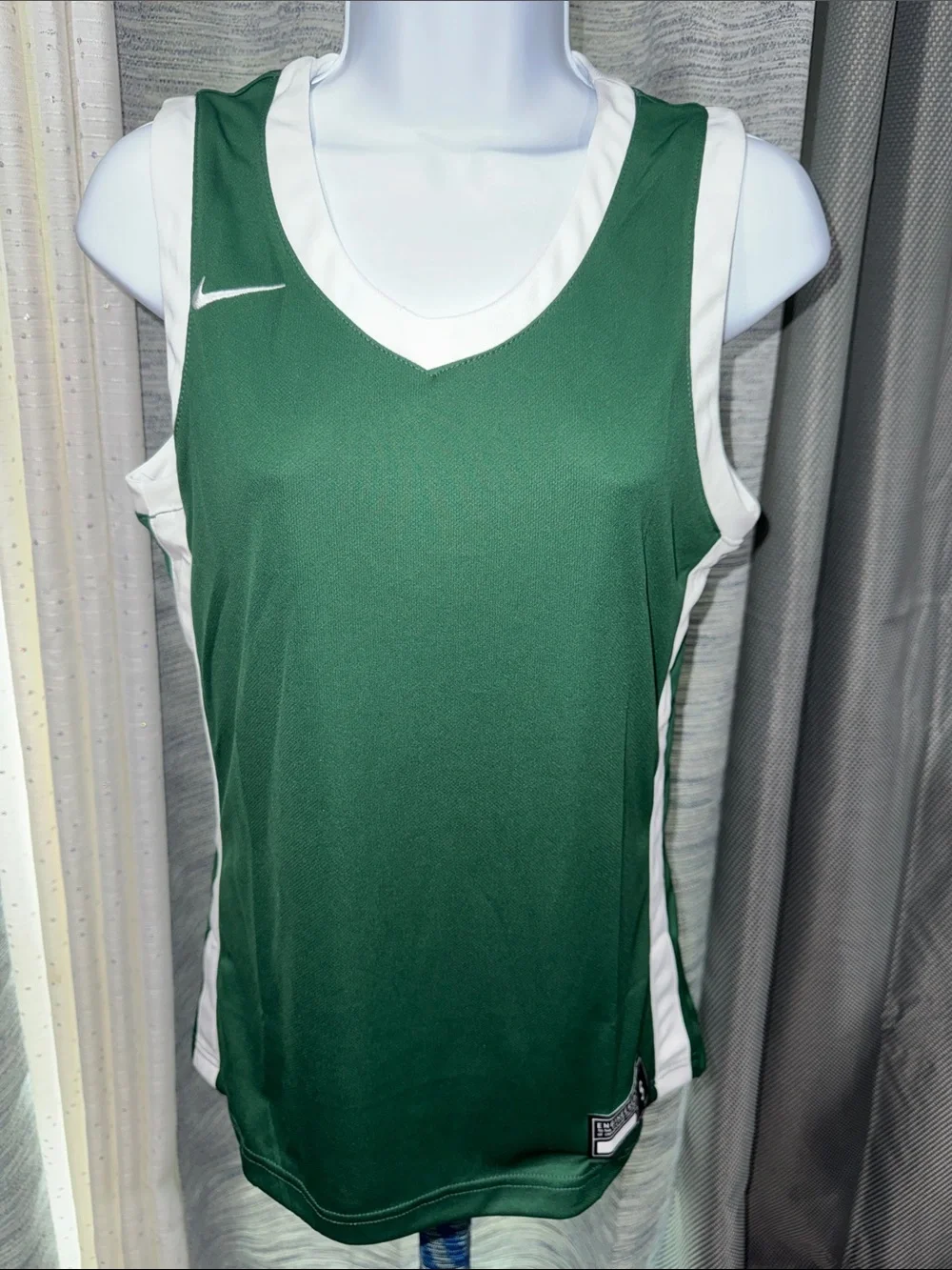 Nike- NWT Green Athletic Jersey Tank – Size Small